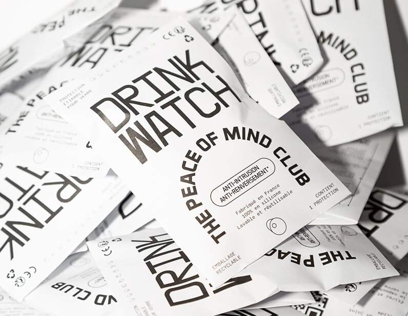 Características da tampa protetora de silicone DrinkWatch